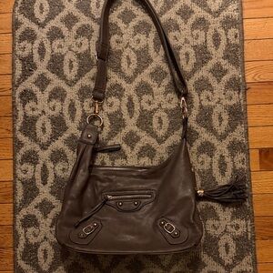 Elegant Gray Leather Miztique Shoulder Bag